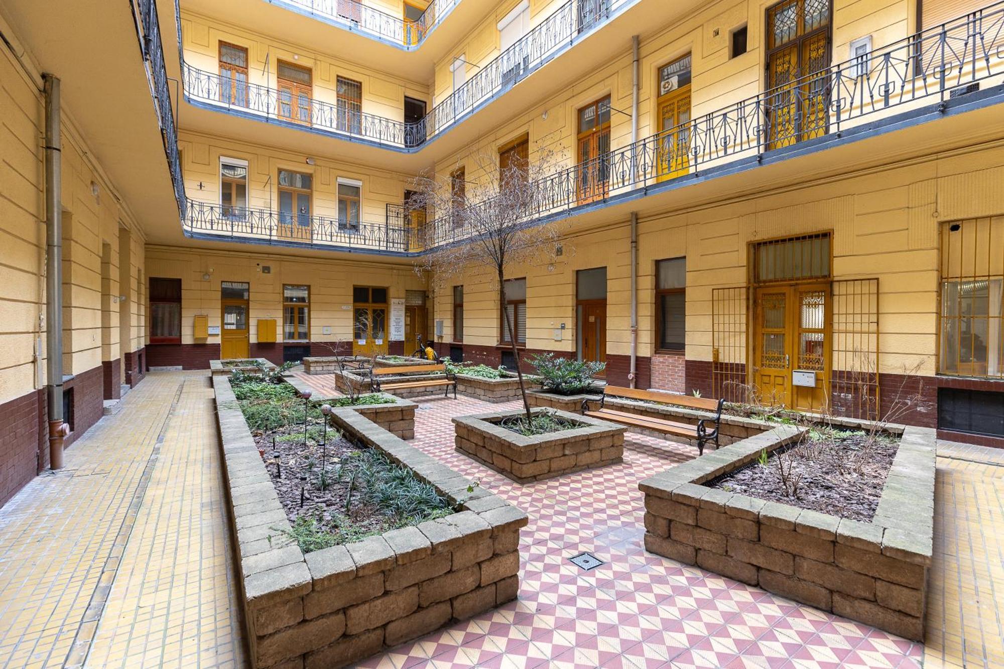 Harmony & Cute - Central Apartments, Budapest